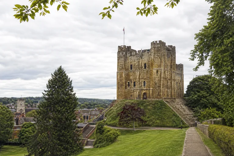 Illustrated view of Guildford Castle and its grounds